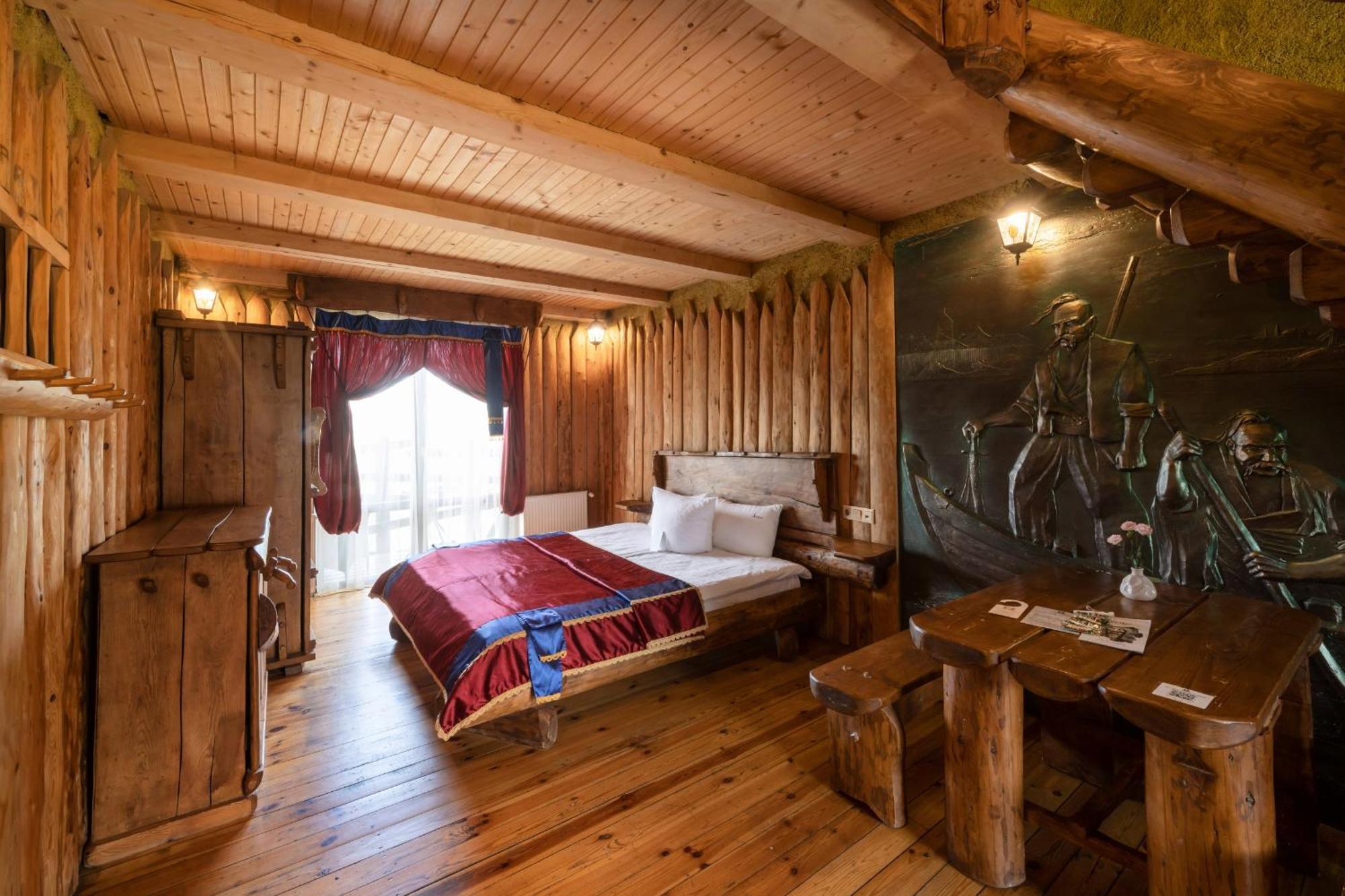 Stara Pravda Hotel - History บูโคเวล ภายนอก รูปภาพ